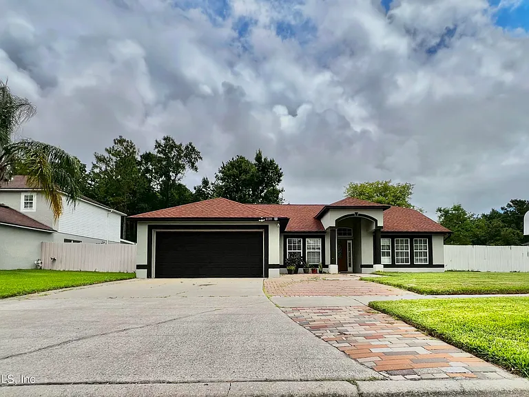 11395 S Aston Hall Dr — Photo 1