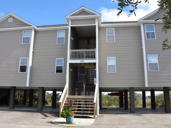 207 South Cove Place Dr. #A, Pawleys Island, SC 29585