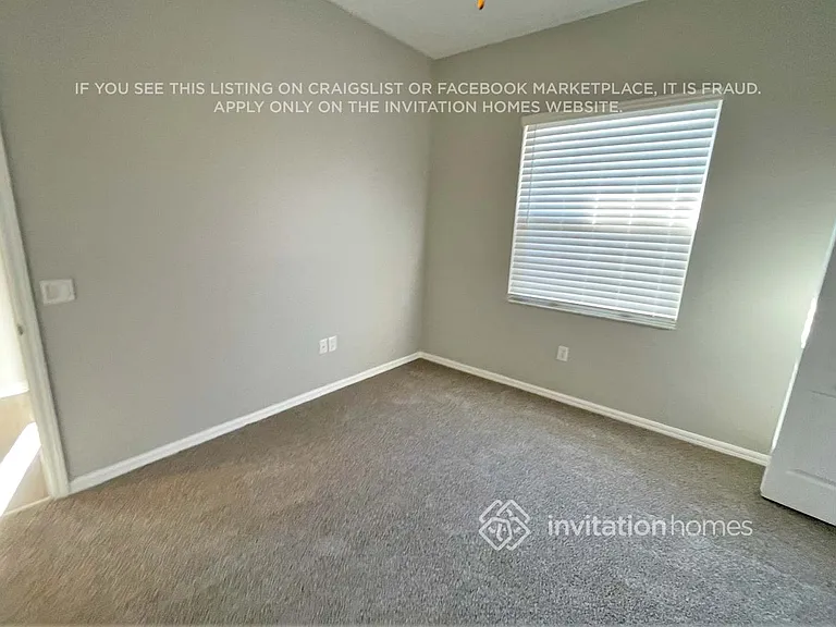 4924 Canterbury Dr — Photo 10