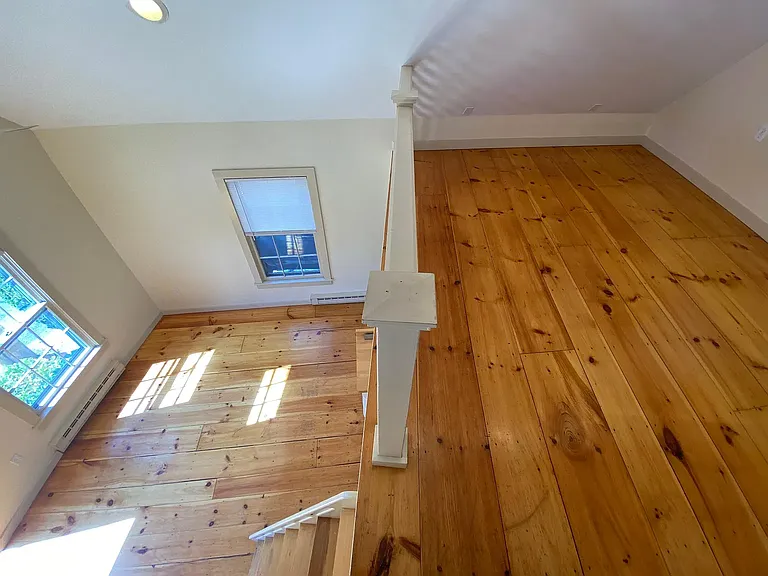 5 Poplar St — Photo 10