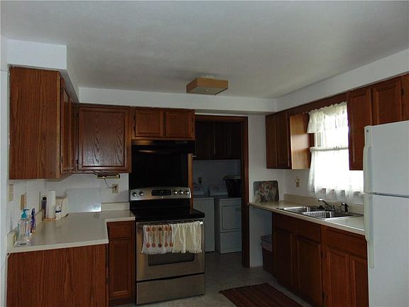 4th image of 109 Canterbury Dr