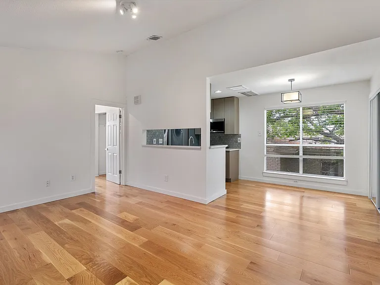 2520 Quarry Rd #306 — Photo 6