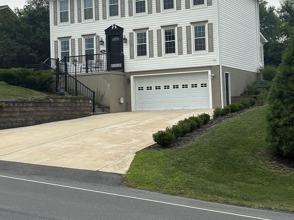 1st image of 984 Newry Ln