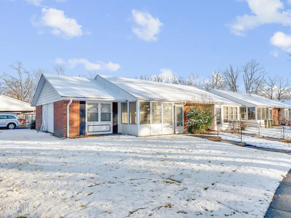 51A Cambridge Court, Lakewood, NJ 08701