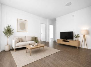 88 Fulton St #201, New York, NY 10038
