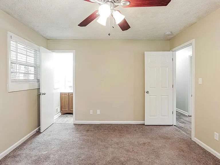 2397 Shire Ct — Photo 6