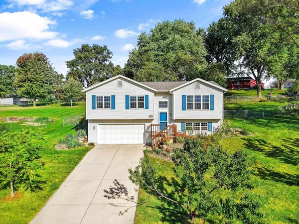 17 Sunrise Court, Dane, WI 53529