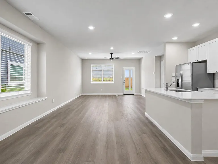 13549 Sauger Ct — Photo 6