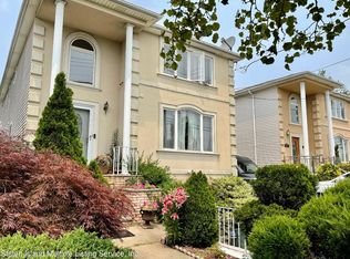 4739 Hylan Blvd #1, Staten Island, NY 10312