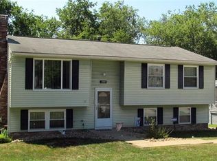 2980 Amy Dr, South Park, PA