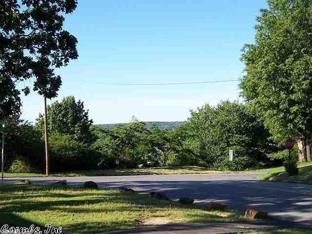 1st image of 7 W Avalon Dr