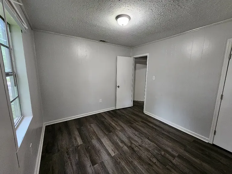 506 Romine Ct — Photo 13