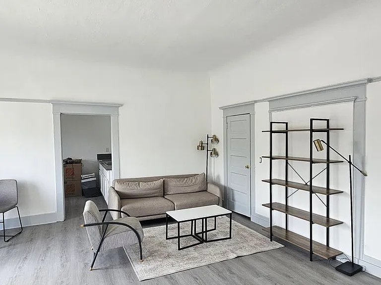 1604 W Pico Blvd — Photo 7