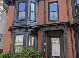 1130 Massachusetts Ave #1130, Cambridge, MA 02138