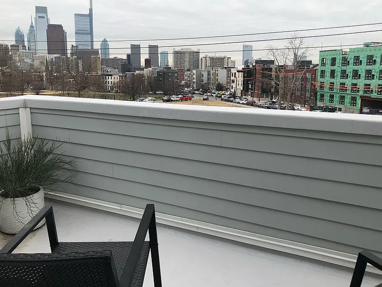 843 Cameron St #2F — Photo 7