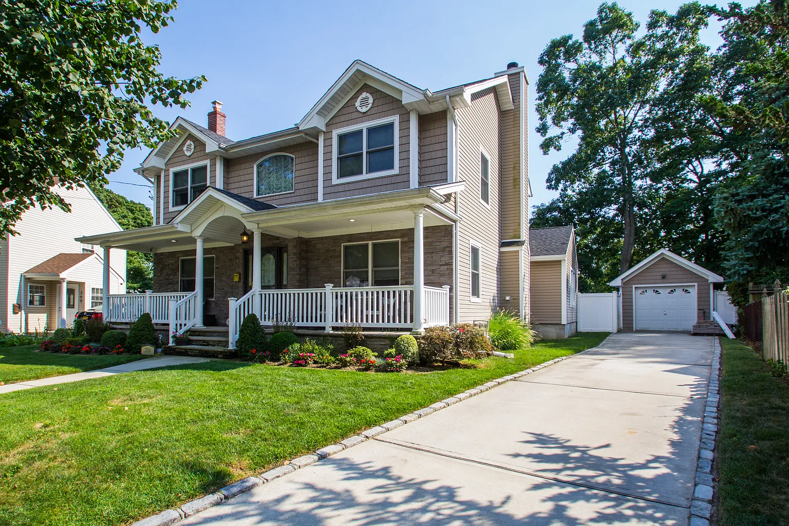 356 Mildred St photo 1