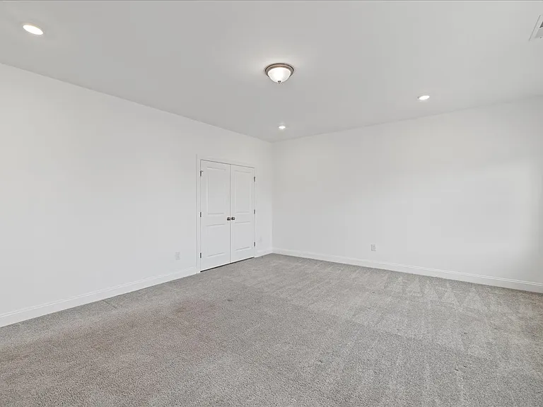 271 Edge Of Auburn Blvd — Photo 46