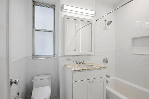 Rented by Rudin Management Company, Inc. | media 15