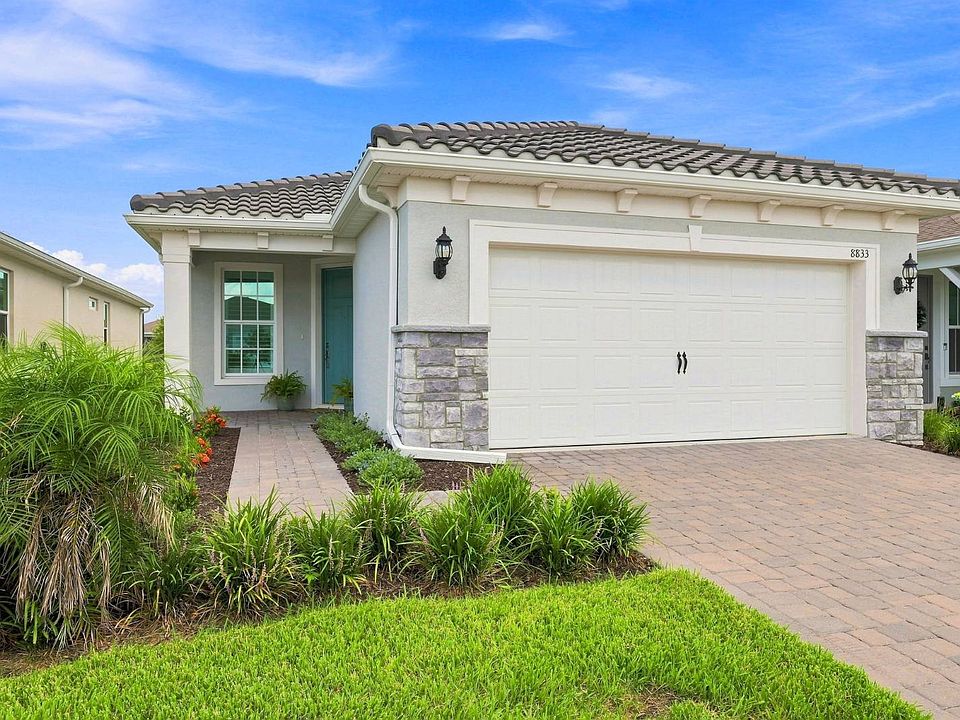 1st image of 4883 Nixie Ave