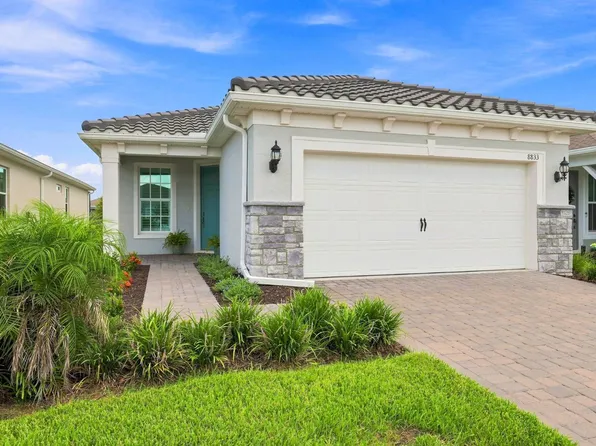 4883 Nixie Ave, Melbourne, FL 32940