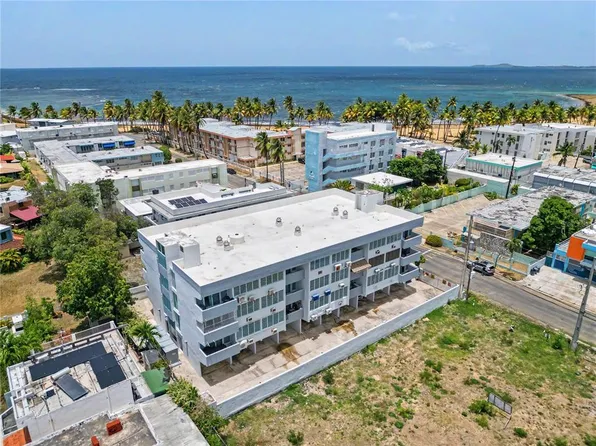 302 OCEAN DRIVE #302, LUQUILLO, PR 00773