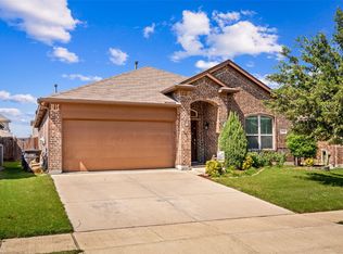 1737 Kachina Lodge Rd, Fort Worth, TX 76131