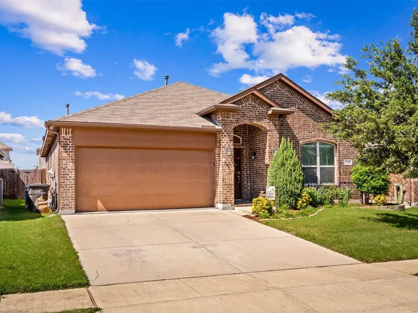 1737 Kachina Lodge Rd, Fort Worth, TX 76131