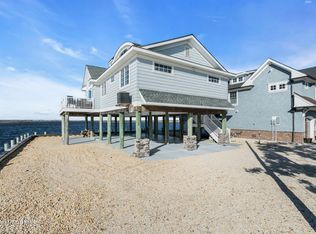 351 W Bayview Drive, Lavallette, NJ 08735