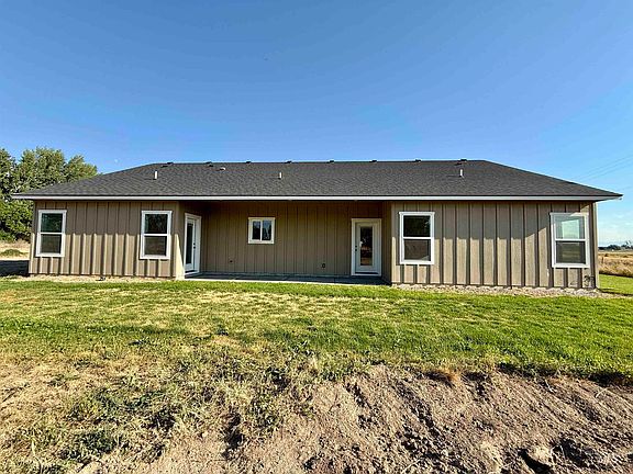 3rd image of 5304 E Lewis Ln