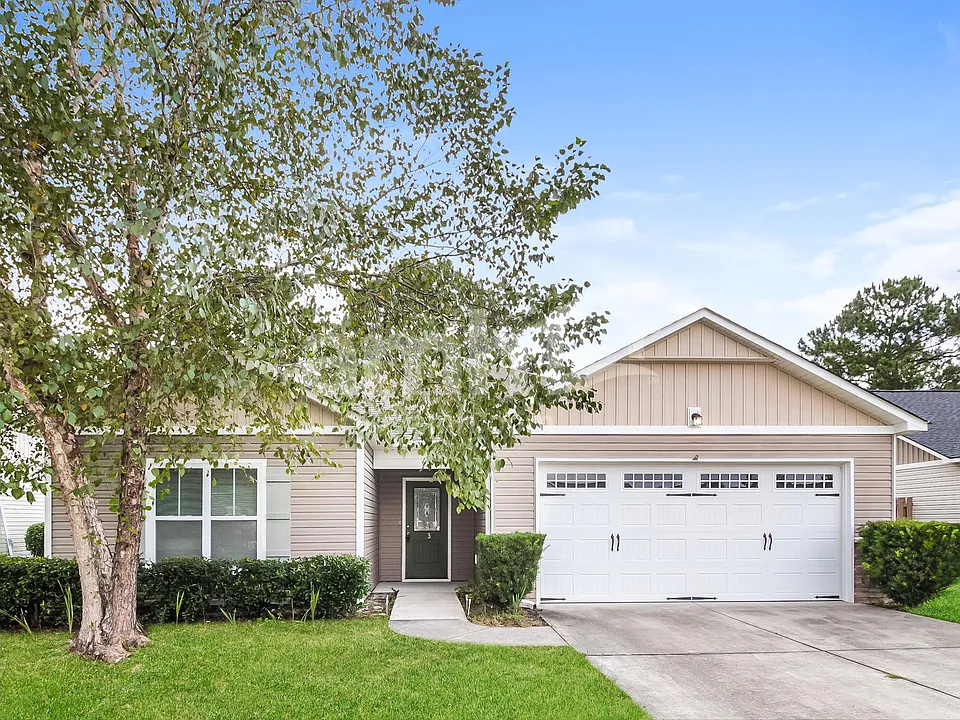 1239 Dunlop Dr NE