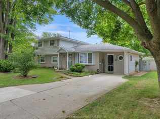 25 Sylvester Dr, Chatham Kent, ON N7M2B7