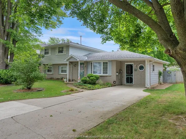 25 Sylvester Dr, Chatham Kent, ON N7M 2B7
