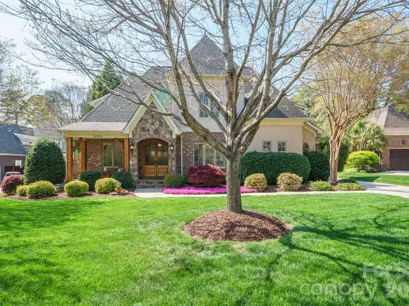 20609 Queensdale Dr, Cornelius, NC 28031