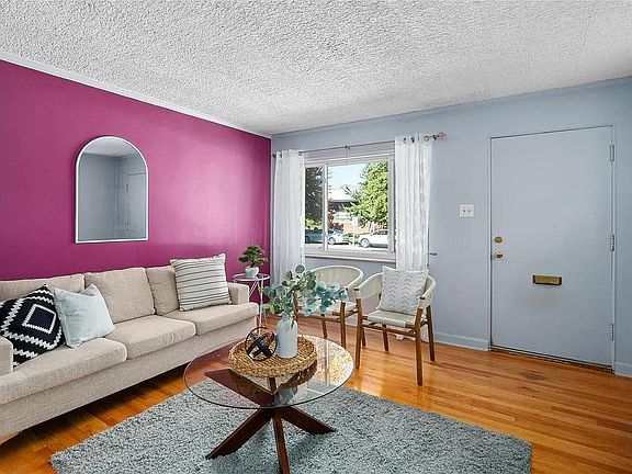 4th image of 5014 Fyler Ave