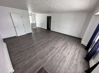 4101 Peterkin Ave APT B, Anchorage, AK 99508