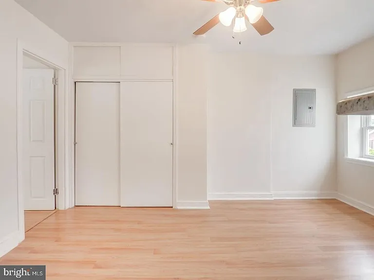 4639 Umbria St #3F — Photo 3