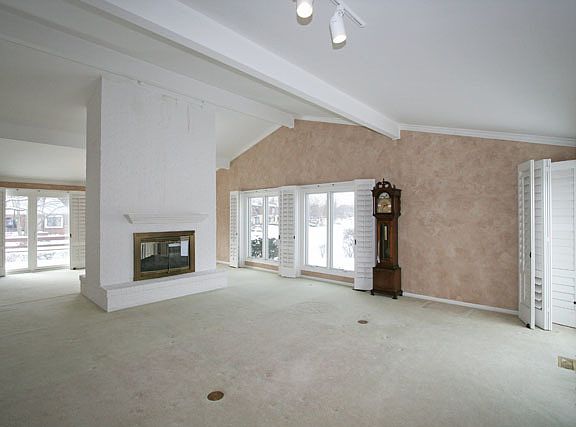 3rd image of 78 Briarwood Cir