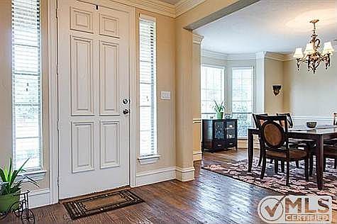 2nd image of 808 Veiled Ct