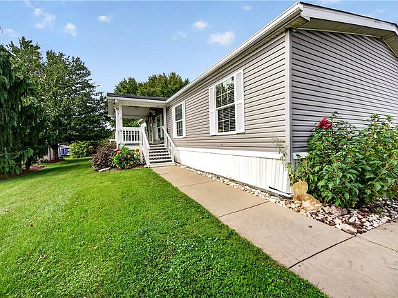 4th image of 308 Shenandoah Dr