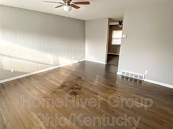 3rd image of 2970 Aquadale Ln