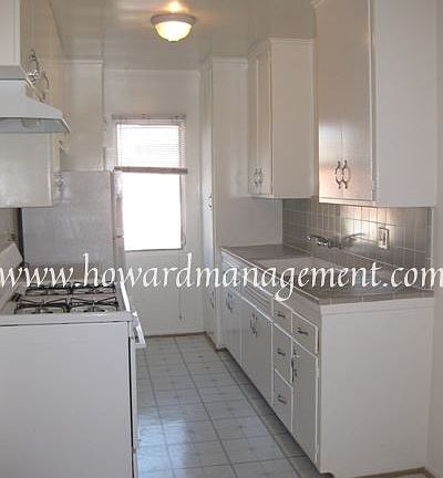 3rd image of 1417 11th St APT J