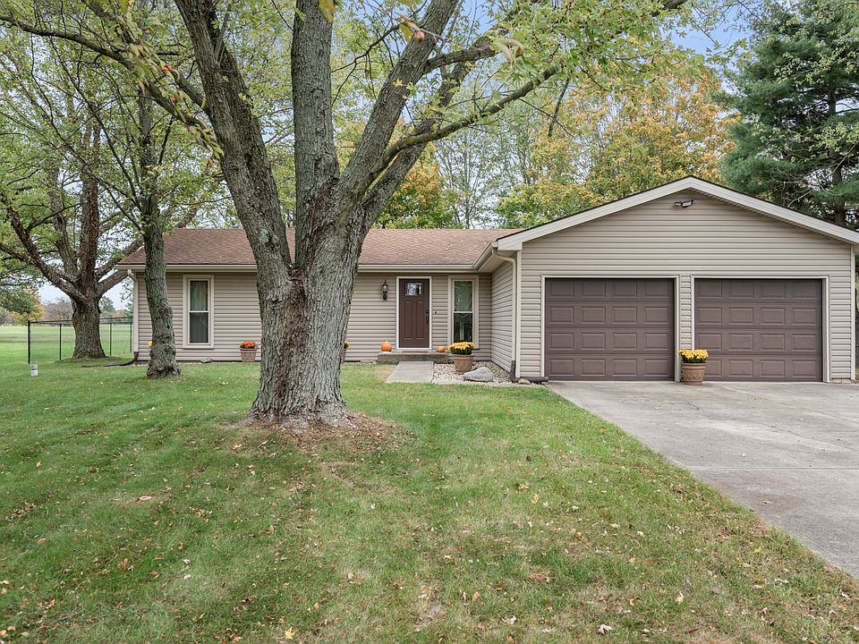 1st image of 5555 Arrowhead Dr