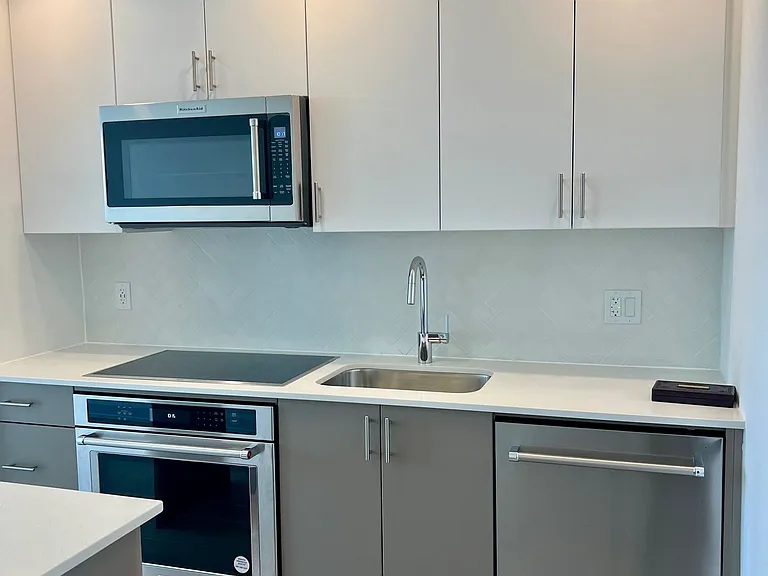 3220 William Coltson Ave E #504 — Photo 29