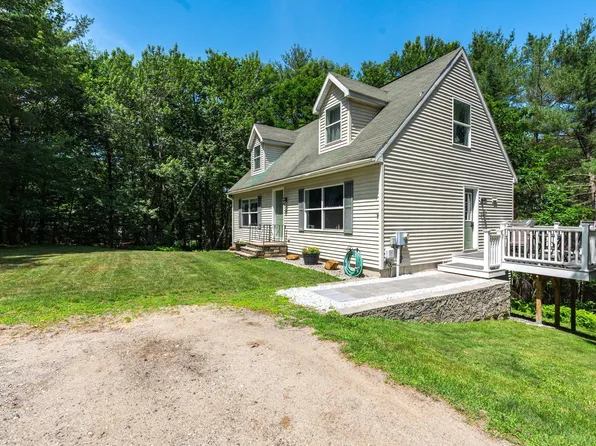 46 Outlook Drive, Turner, ME 04282