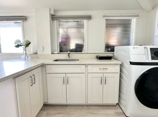 4559 Sierra Dr APT B, Honolulu, HI 96816