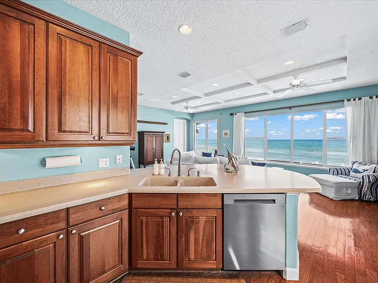 7585 Highway A1A — Photo 16