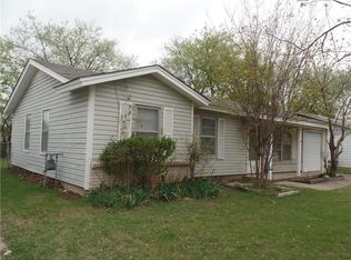 4900 Hillside Ave, Fort Worth, TX 76119