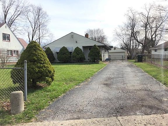 4th image of 2174 Brentnell Blvd