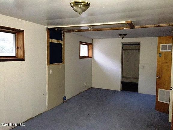 4th image of 18848 50th Ave