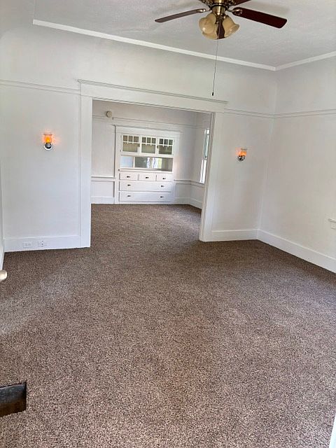 1st image of 516 W D St #2